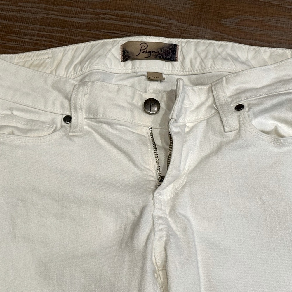 Paige white Jeans (Roxi Capri cut - cropped/ankle cut) - size 26